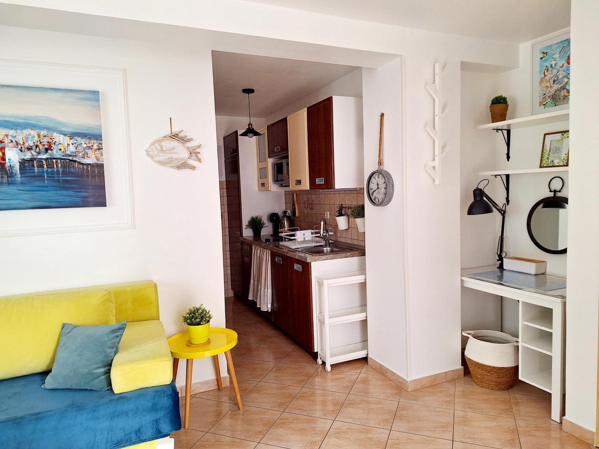 Apartment Megi In Supetar Historical Core Kültér fotó